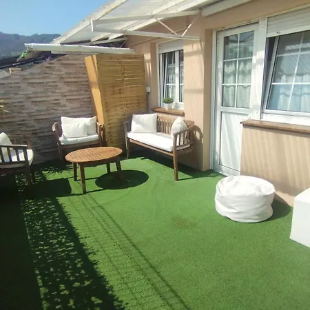 Atico Fdez Vega Con Terraza Y Vistas Apartment Oviedo Exterior photo